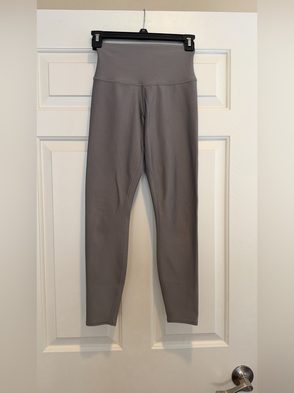 Alo airlift legging grey beige size xs
